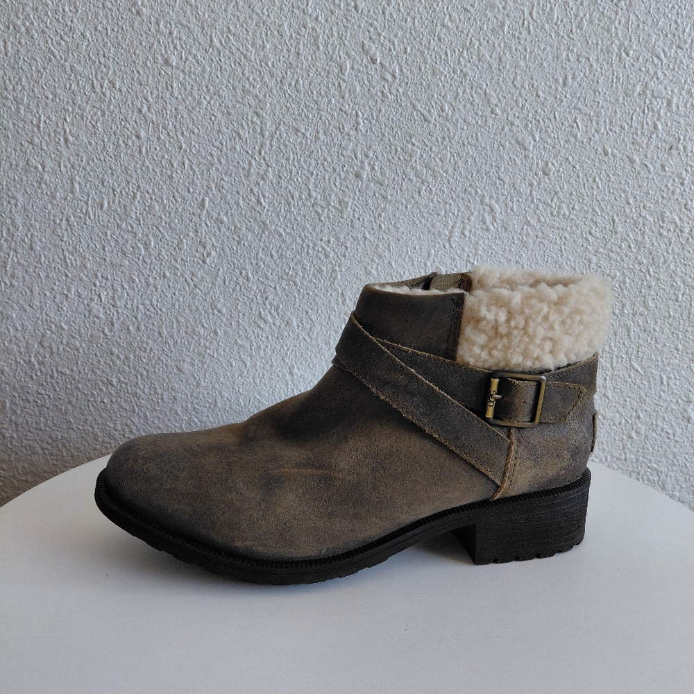 UGG Waterproof Leather Chelsea Zipper Ankle Booties